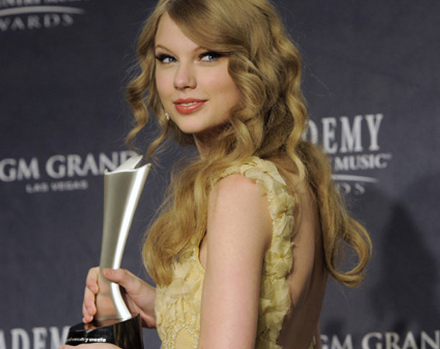 Taylor Swift nominada en tres categorías de los ACM Awards 2012 Taylor Swift nominada en tres categorías de los ACM Awards 2012