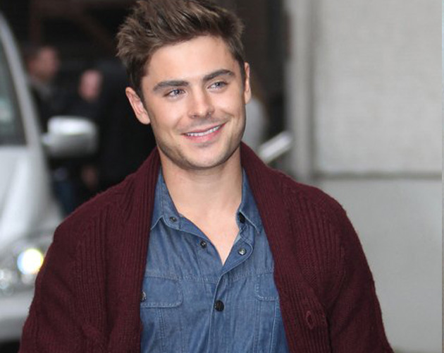 Zac Efron se pone solidario y dona su ropa