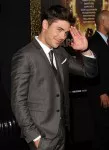 zac-efron-nye-premiere-03